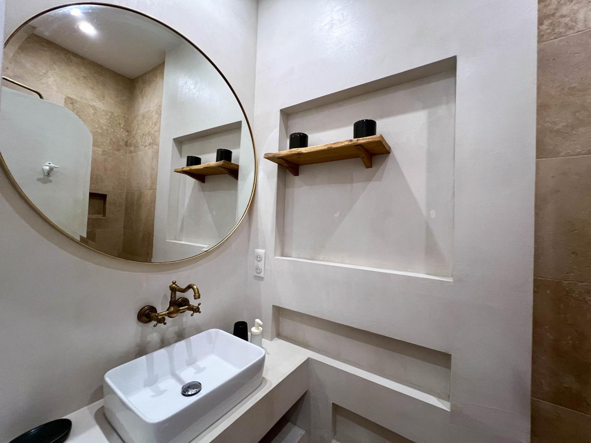 Chic Et Boheme A Endoume, A Deux Pas Du Vieux-Port Appartement Marseilles Buitenkant foto