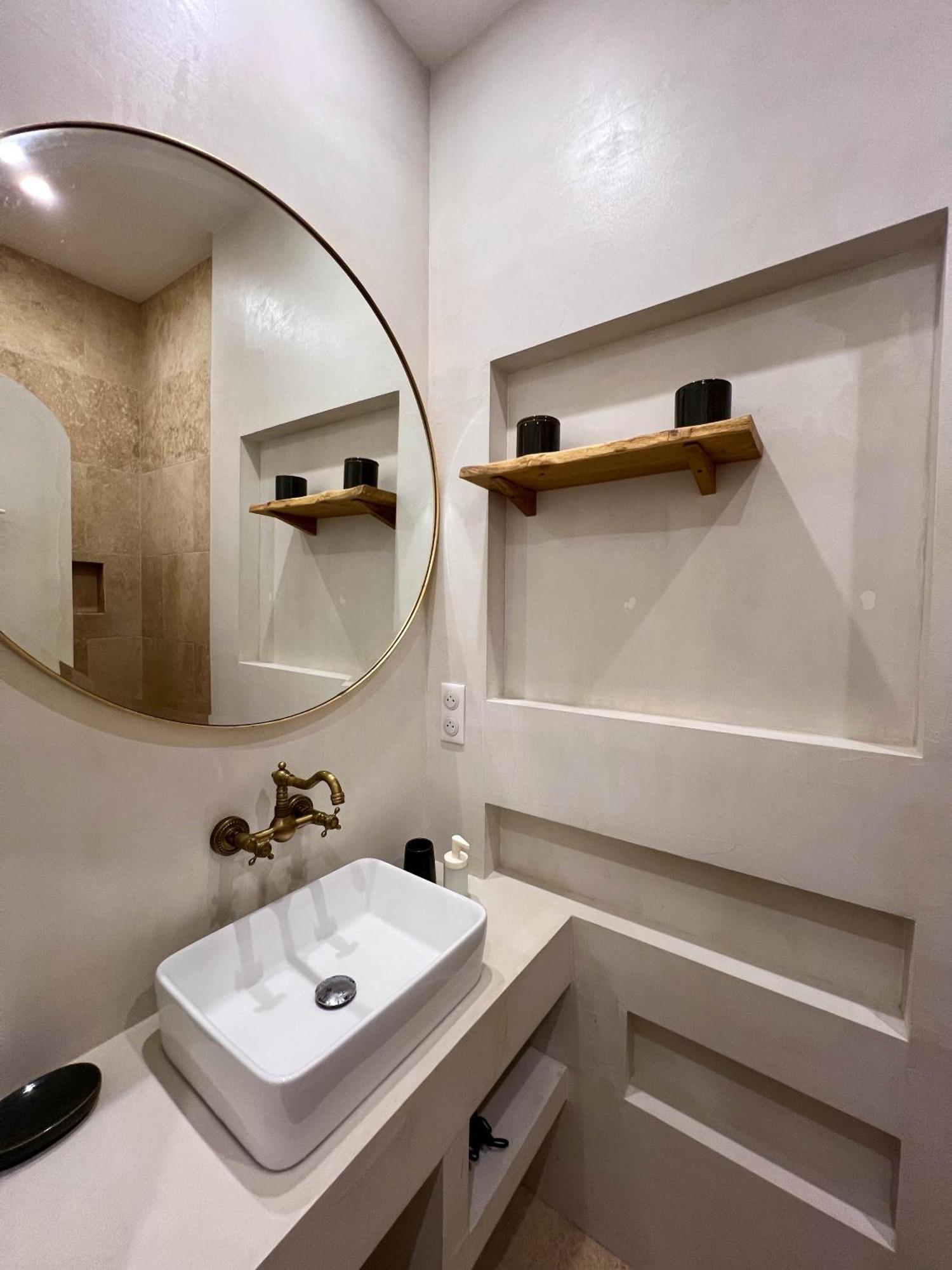 Chic Et Boheme A Endoume, A Deux Pas Du Vieux-Port Appartement Marseilles Buitenkant foto