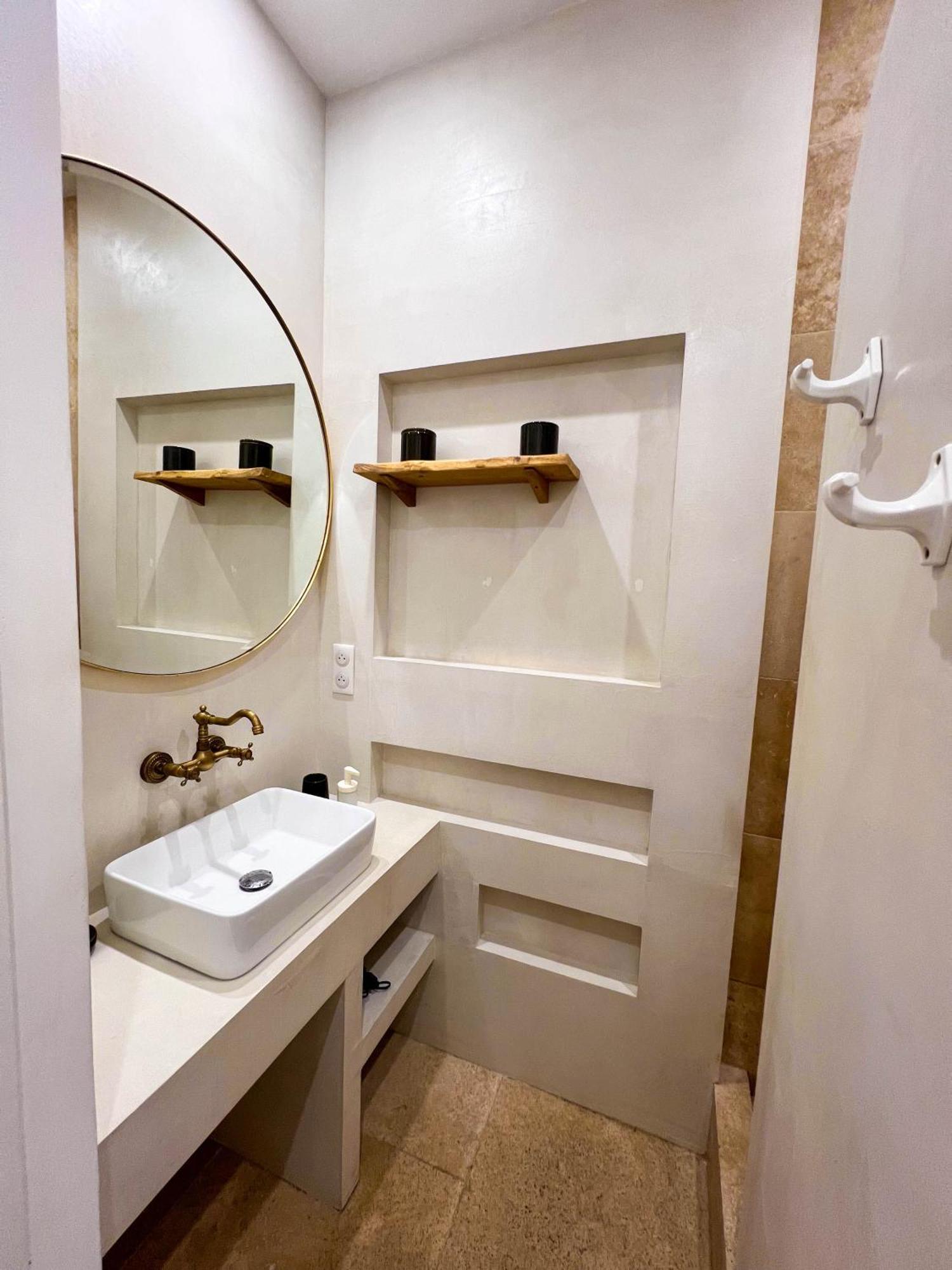 Chic Et Boheme A Endoume, A Deux Pas Du Vieux-Port Appartement Marseilles Buitenkant foto